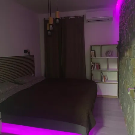 Sandra's House Apartmán