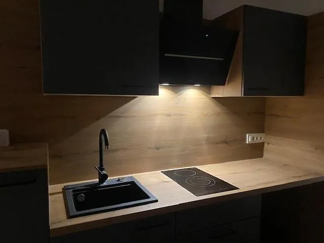 Sandra's House アパート イゾラ