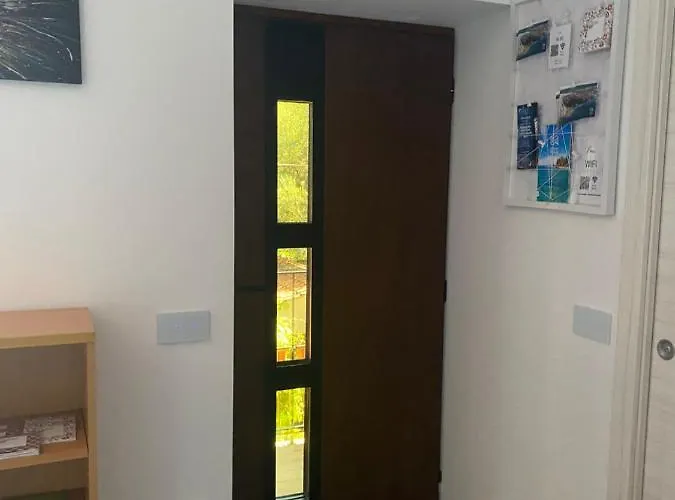 アパート Sandra's House イゾラ